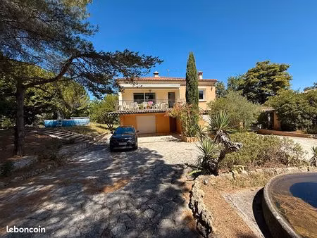 maison 6 pièces 200 m²