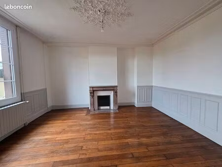 maison 6 pièces 120 m²