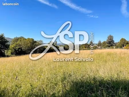 terrain 492 m² panissage