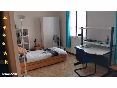 cv meublé prox palais de justice 30 m2