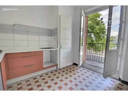 appartement 2 pièces 44 m²