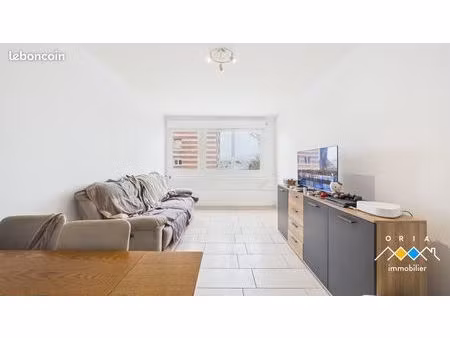 appartement 4 pièces 75 m²