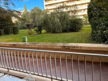 grand t1 dans imm gd standing avec garage privatif