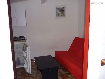 location chambre meublée saint tropez