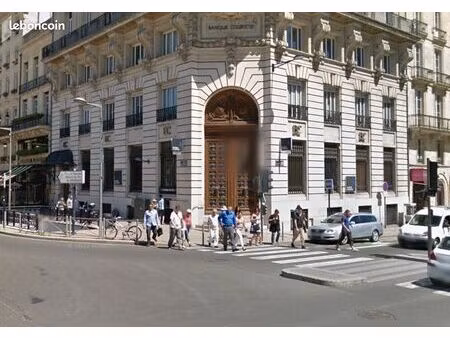 local 895 m² bordeaux