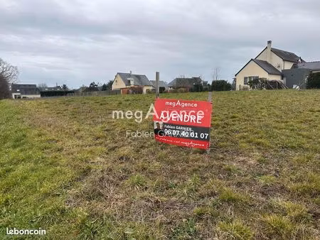 terrain 2860 m² faye-d'anjou