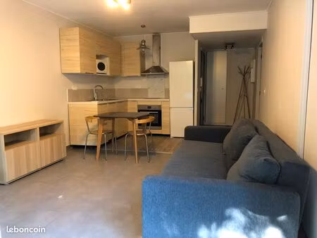 appartement t2 meublé rez de jardin au val de l'arc