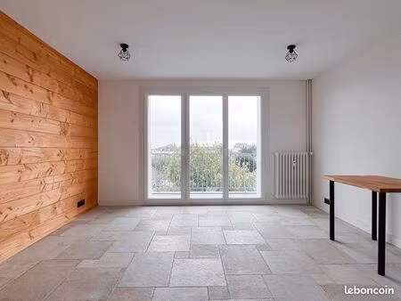 appartement 3 pièces 56 m²