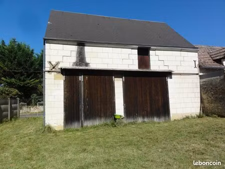 bâtiment rural 80 m2 avec terrain constructible 600 m2 proximité de loches 37600