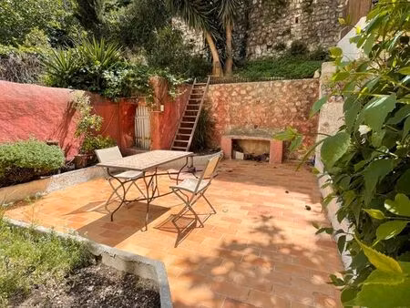 a louer t3 rez de jardin endoume