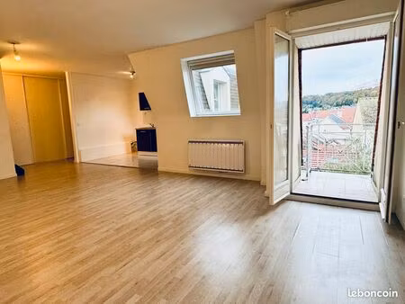 appartement hyper centre montlhéry t3 77m2