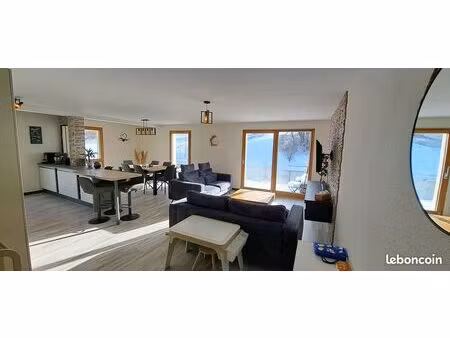 appartement - 4 pièces - 93 m²