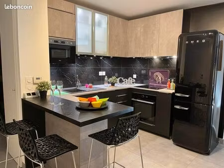 superbe appartement meublé au coeur de saint-julien-en-genevois  avec terrasse et garage