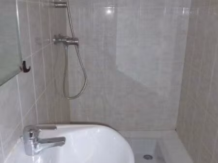 studio f1 dans quartier contades