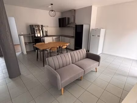 t3 meublé 65m2 tarbes parking et terrasse