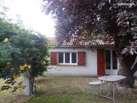 studio/t1 meublé à louer pour étudiant