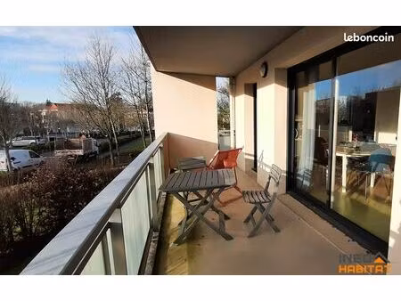 appartement 3 pièces 68 m²