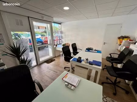 boutique 39 m² toulon