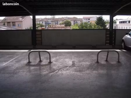 parking rue des saules toulouse