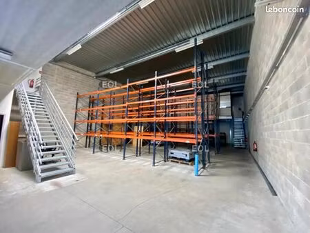 local d'activité 500 m²