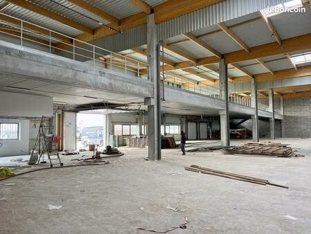 local d'activité 3 537 m²