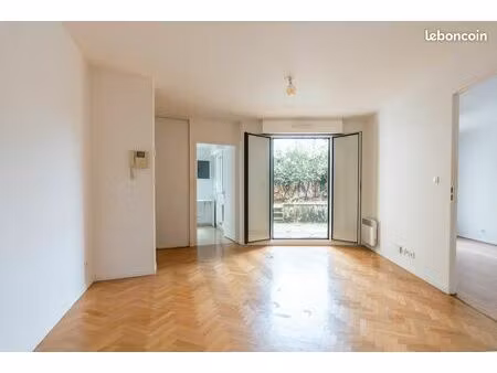 appartement 2 pièces 40m² avec terrasse et jardin
