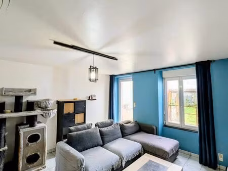 location maison 2 chambres avec terrain port-brillet