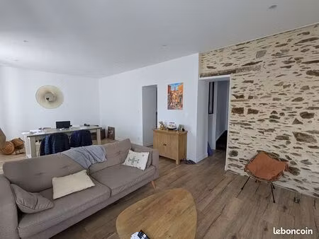 maison 6 pièces 145 m²