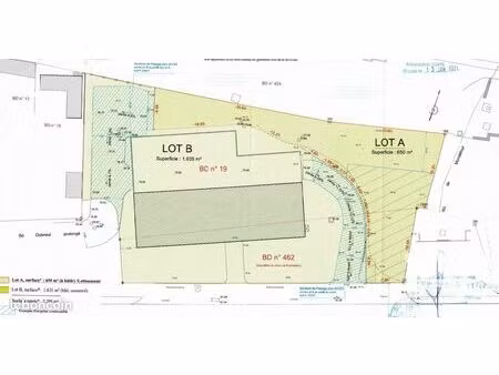 terrain 650 m² orsay