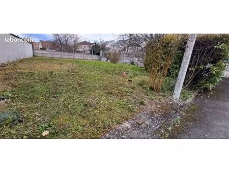 terrain à bâtir à la chapelle saint mesmin