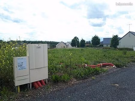 terrain 501 m² sainte maure de touraine