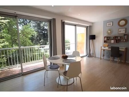 loue t2 47m2 meublé et équipé aix en provence
