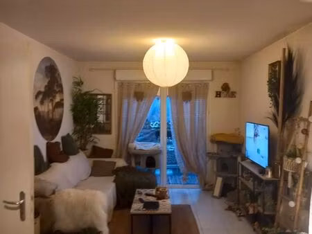 appartement 2 pièces 42m2 dernier étage