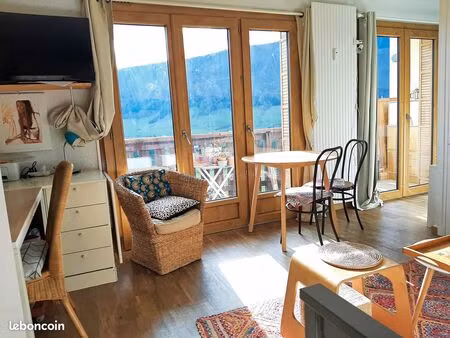 a vendre sur lans en vercors joli studio lumineux avec belle vue