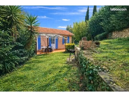 bastide provençale rare à la location