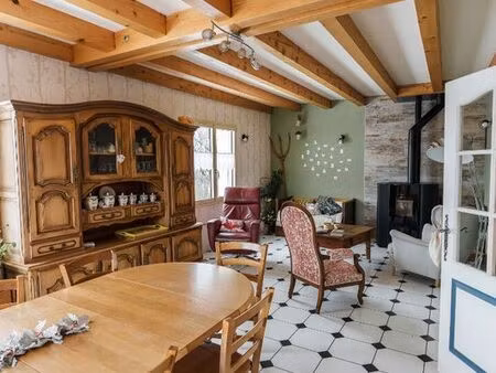 maison 7 pièces 141 m²