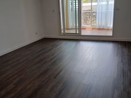 appartement t2.carré d'or