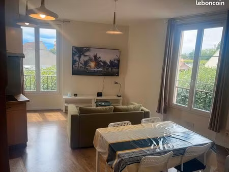 charmant t2 à thiais - proche centre ville