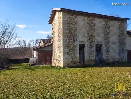 parking 124 m² frontenac