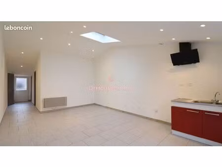 maison 1 pièce 43 m²