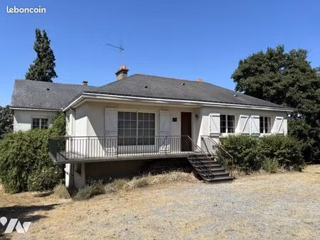 maison 10 pièces 242 m²