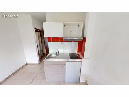 studio 1 pièce 16 m²