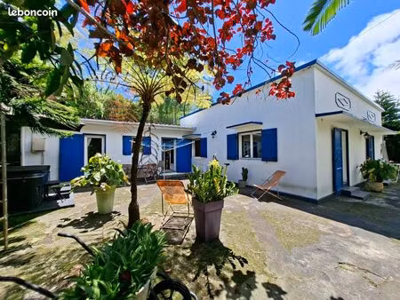 maison de plain-pied 145 m2 + bungalow indépendant sur 890 m2 – dos d’âne