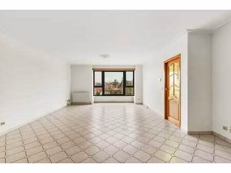 appartement spacieux au centre de dendermonde