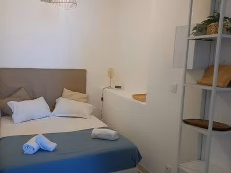 location t2 meublé hyeres