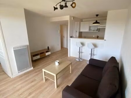 apparemment t2 st foy de peyroliere