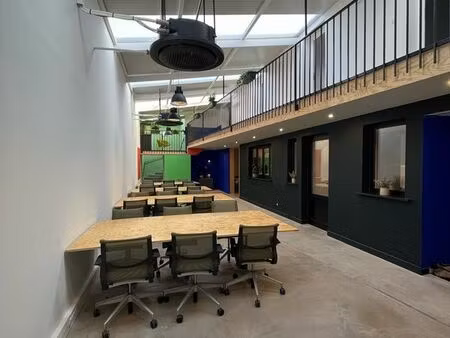 location bureau à saint-denis – 220m² avec open space et studio photo