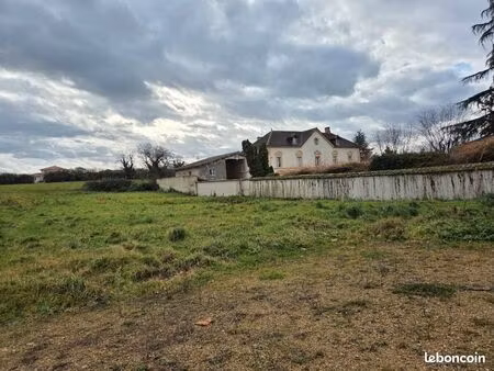 terrain 471 m² anthon