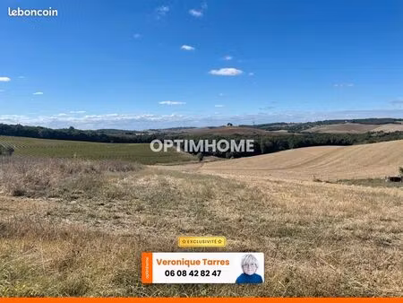 terrain 2 500 m² le castera