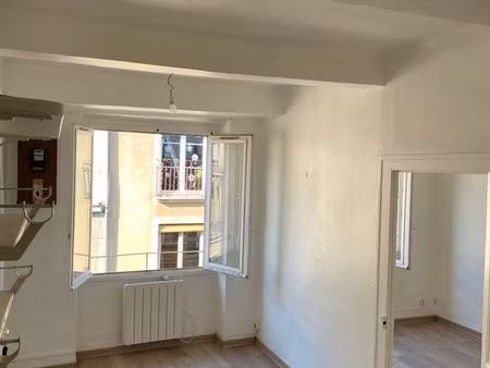 appartement atypique-centre grenoble-vue bastille-fort potentiel-54m2 loi carrez